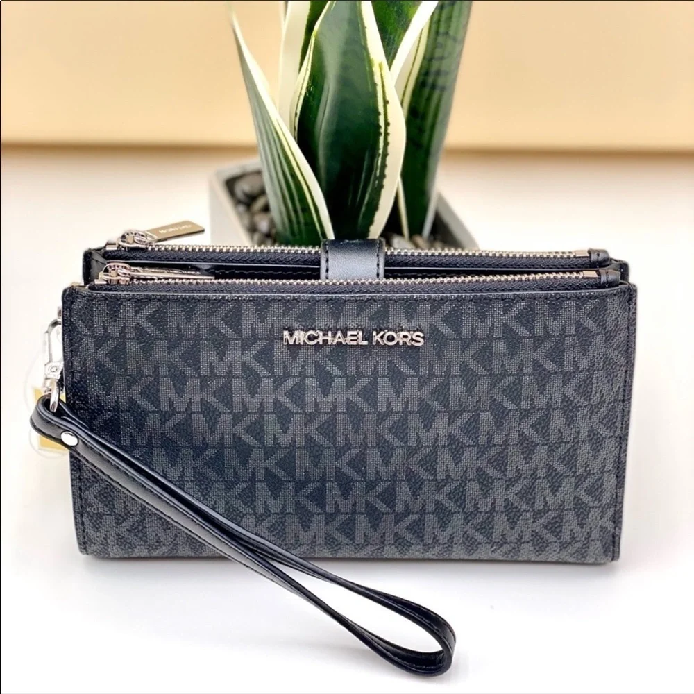 Michael Kors DoubleZip Wallet Wristlet Black